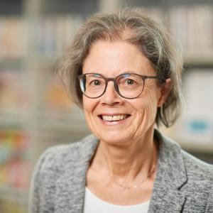 Hildegard Panholzer - Bibliotheksmitarbeiterin