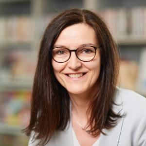 Michaela Pumberger-Scharinger - Bibliotheksmitarbeiterin 
